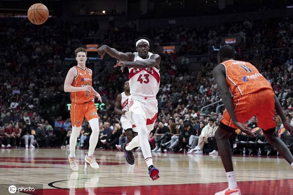 九游娱乐官方网站-篮板战中独领风骚,猛龙成功阻击对手的简单介绍