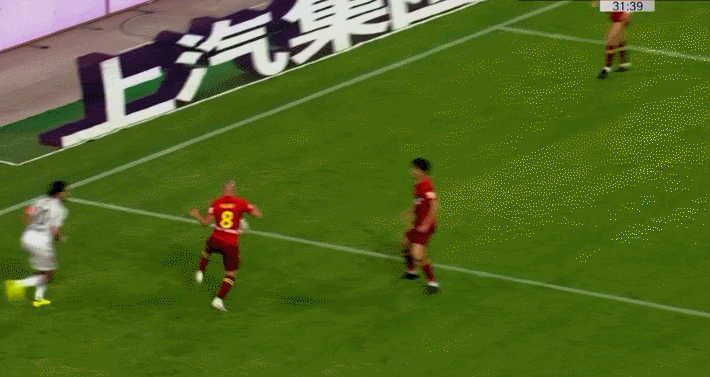 九游娱乐入口-上港犯规频繁,遭遇裁判警告