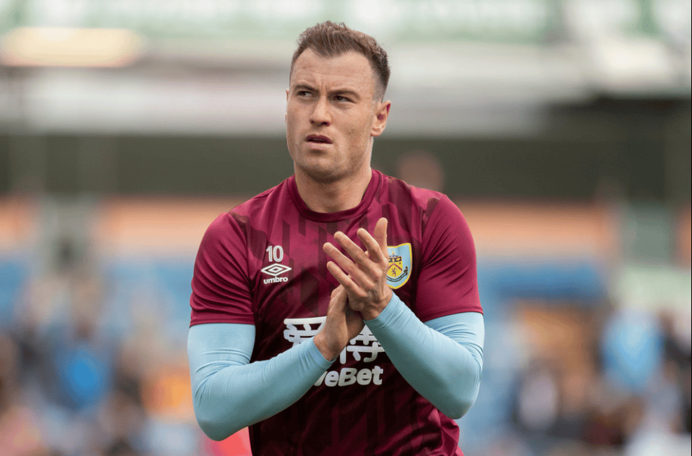 利兹联凭一箭之力击败英超劲旅