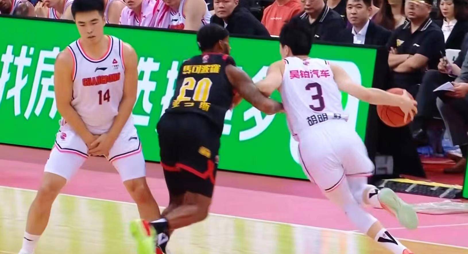 九游体育官方入口-广东队遭逢连败，主帅再次发怒