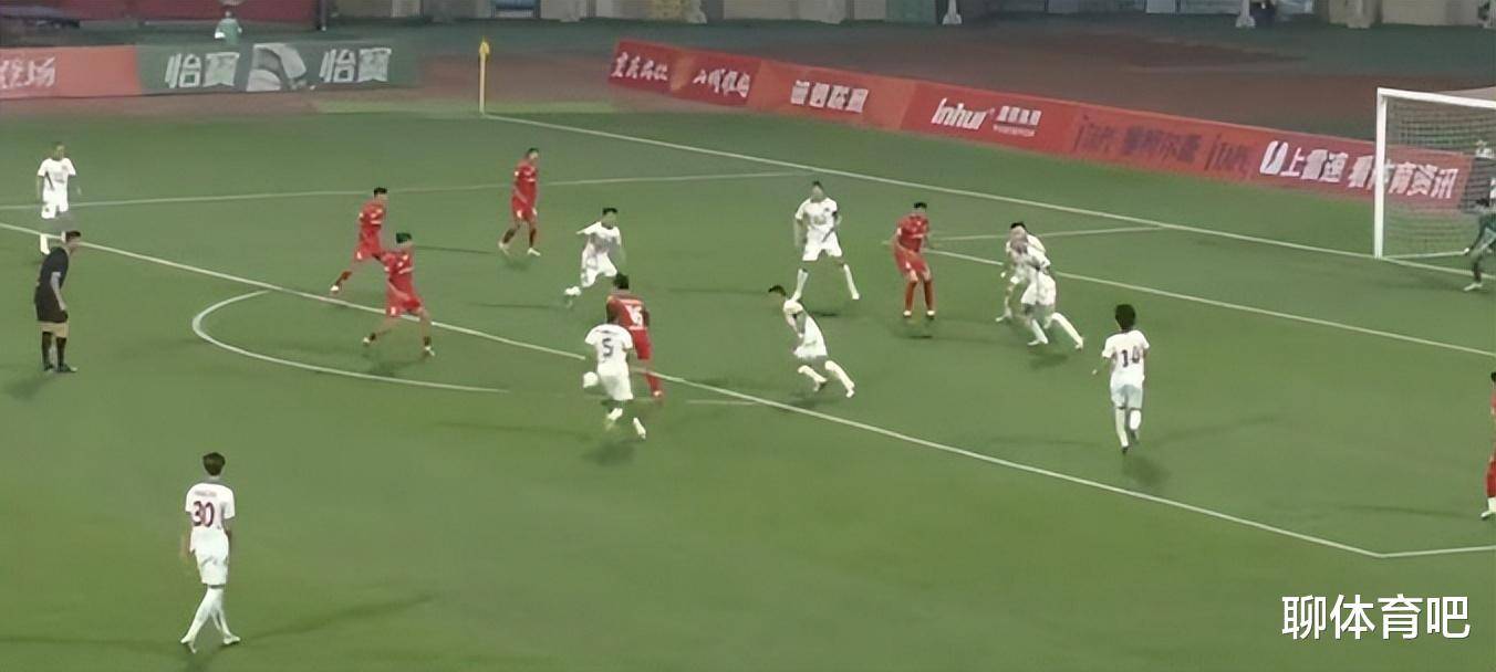 约维尔和阿纳西亚夫比赛平局打入-