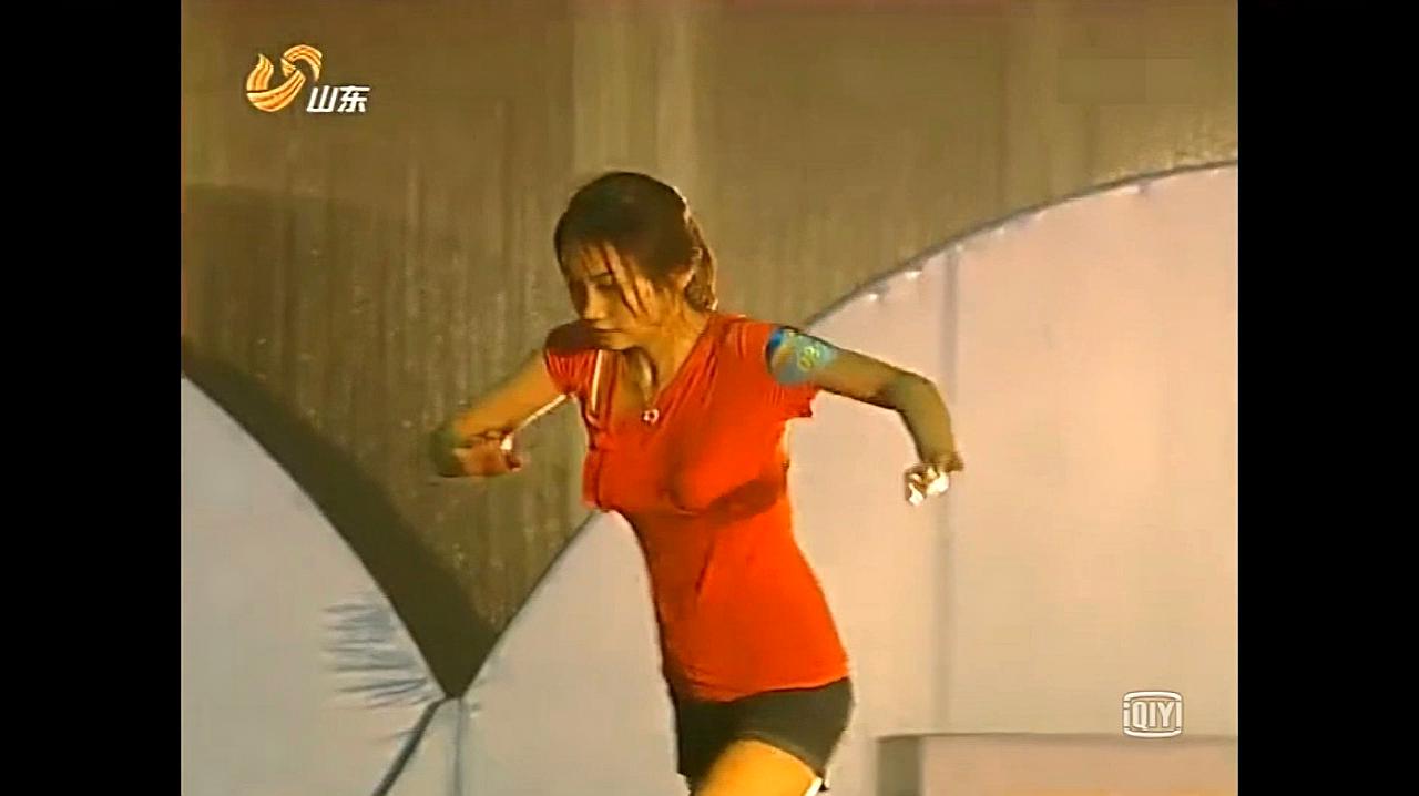 九游娱乐app下载-球员个人表现优秀,助球队成功闯关