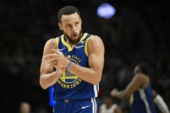 九游游戏-勇士队新秀球员崭露头角，成为焦点