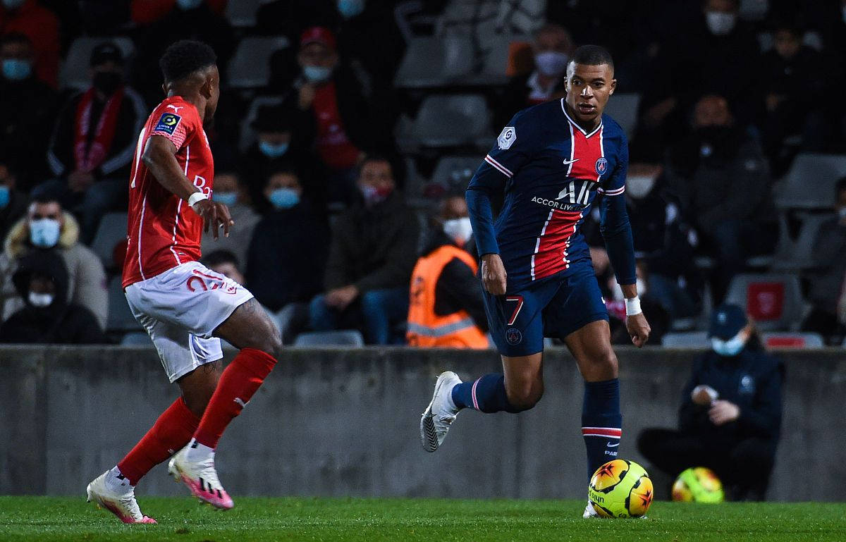 圣埃蒂安不敌南特，遭遇失利