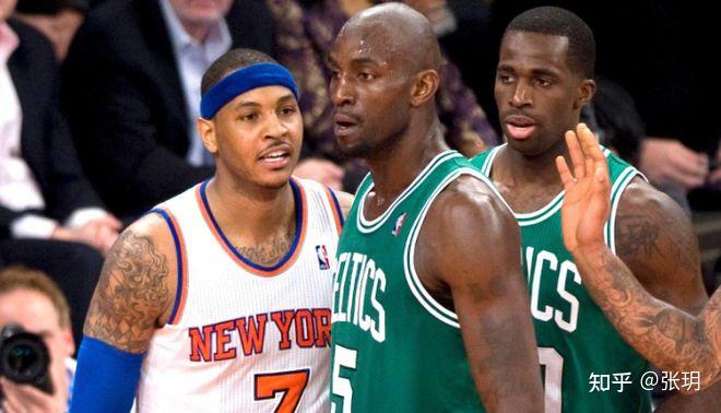 兀士萨拉球场双方战成平局，悬念不减