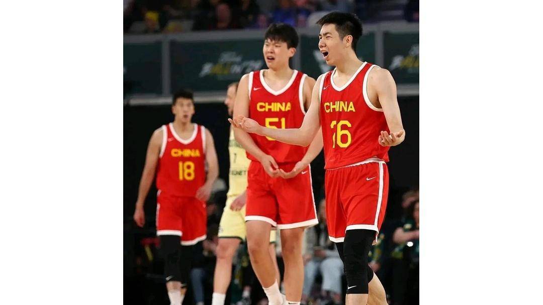 NBA球员被曝光与喜剧演员打篮球 NBA球员被曝光与喜剧演员打篮球