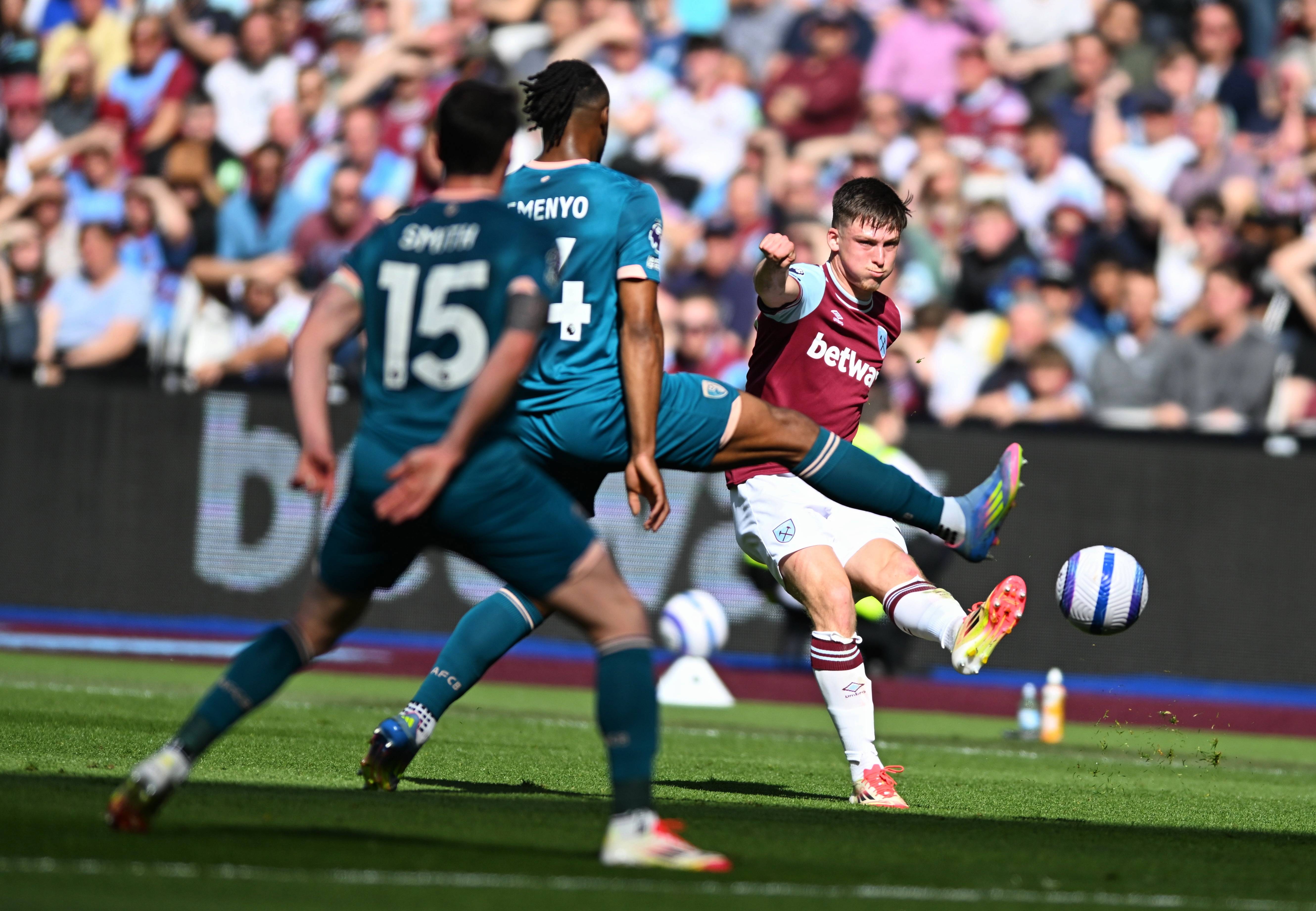 关于伯恩利客场不敌西汉姆,遭遇连败的信息 关于伯恩利客场不敌西汉姆,遭遇连败的信息