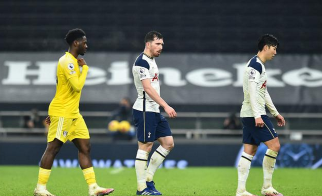 赫尔城客场胜出,保级形势进一步上升 赫尔城客场胜出,保级形势进一步上升