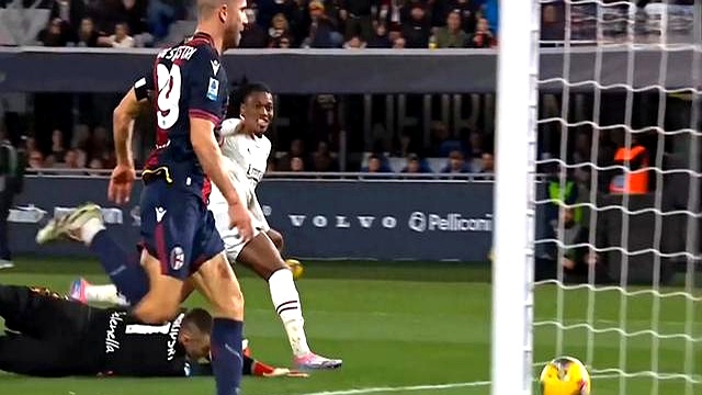 九游娱乐官方-佛罗伦萨遭遇四连败，危急保级形势的简单介绍