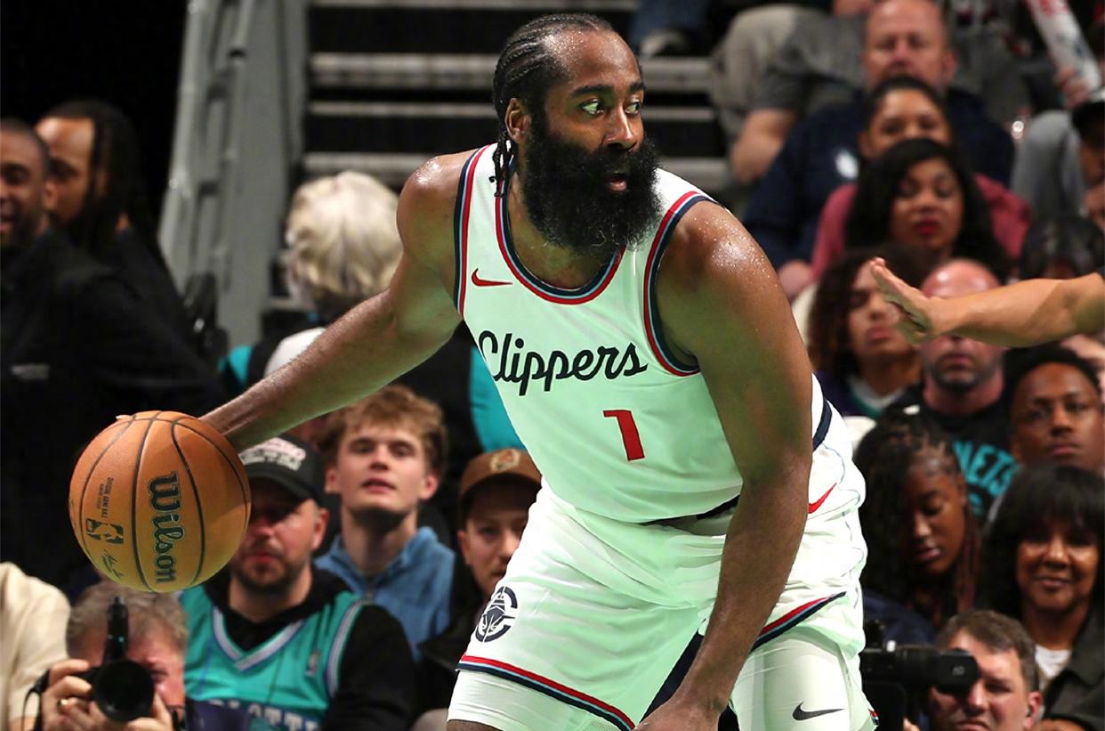 九游娱乐-关于快船逆转黄蜂，胜利告捷保持榜首的信息