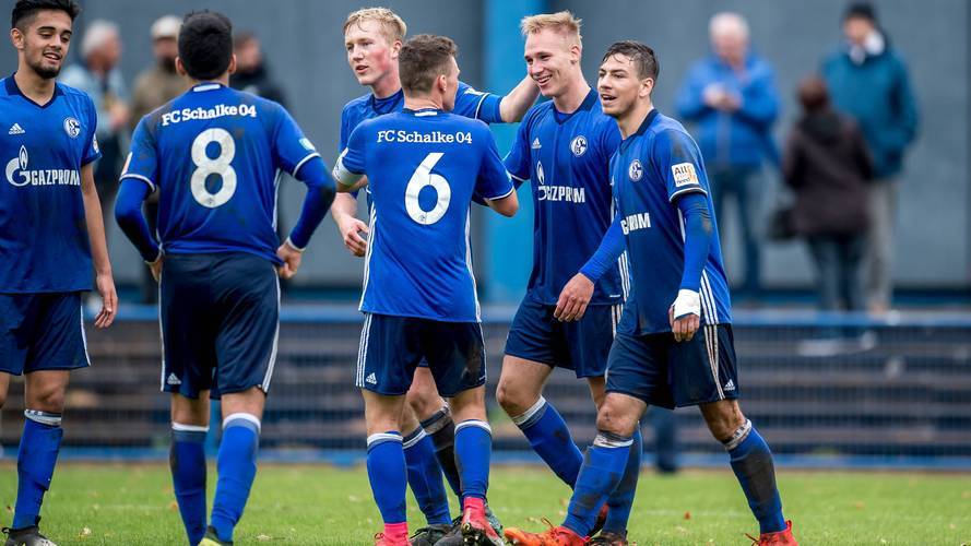 九游APP-沙尔克客场大捷,球队士气大振的简单介绍