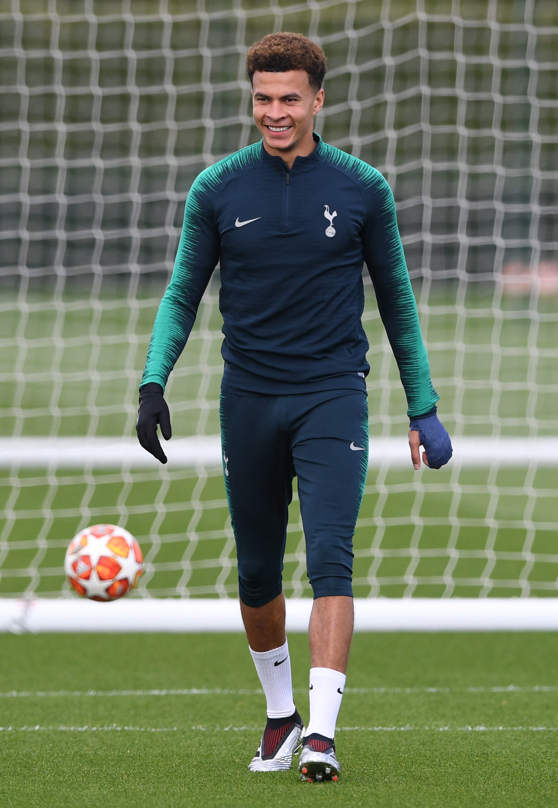 九游官网-热刺球队全员集训备战未来比赛大考的简单介绍