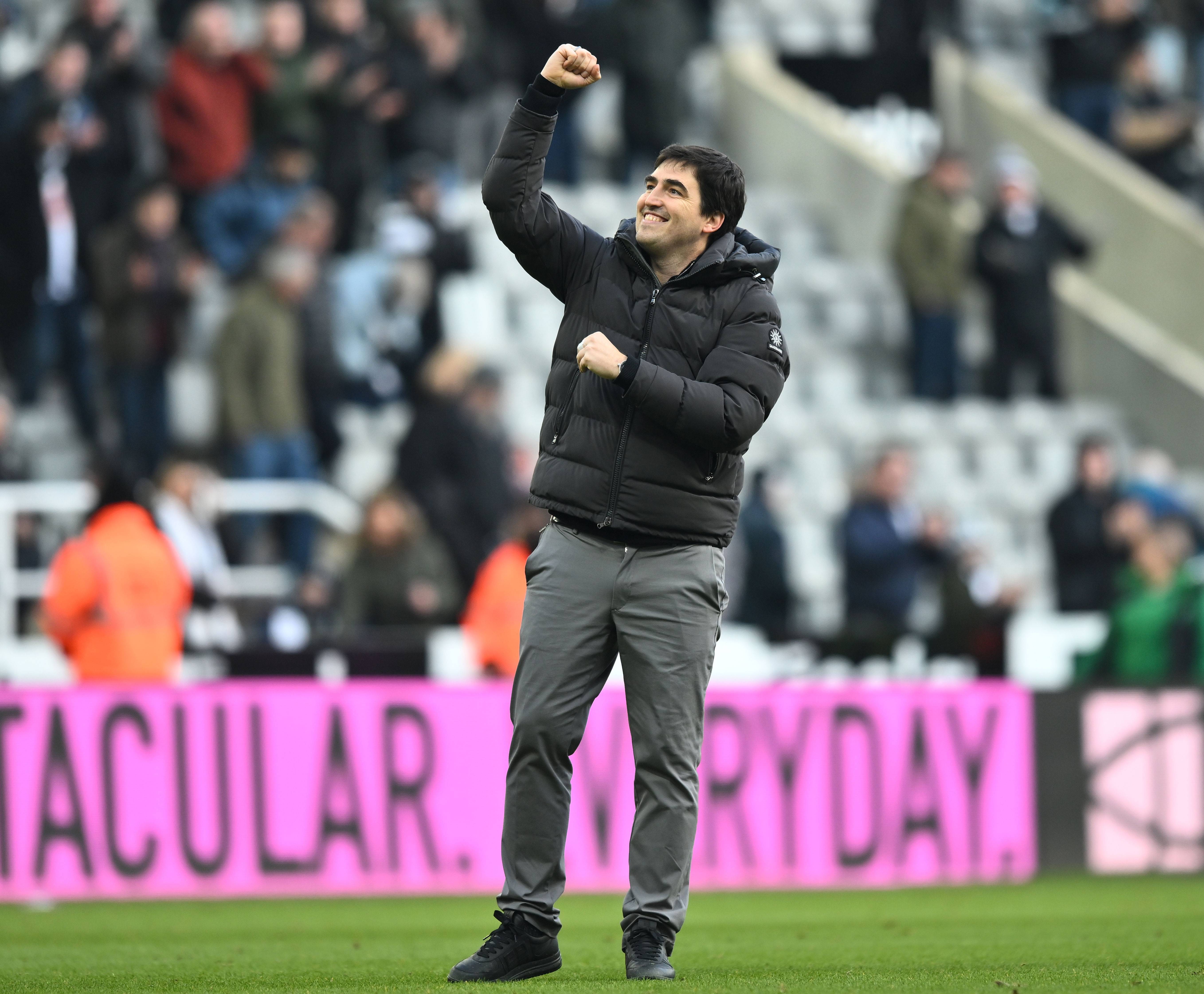 伯恩茅斯战平对手,主场气氛稳固球队实力 伯恩茅斯战平对手,主场气氛稳固球队实力